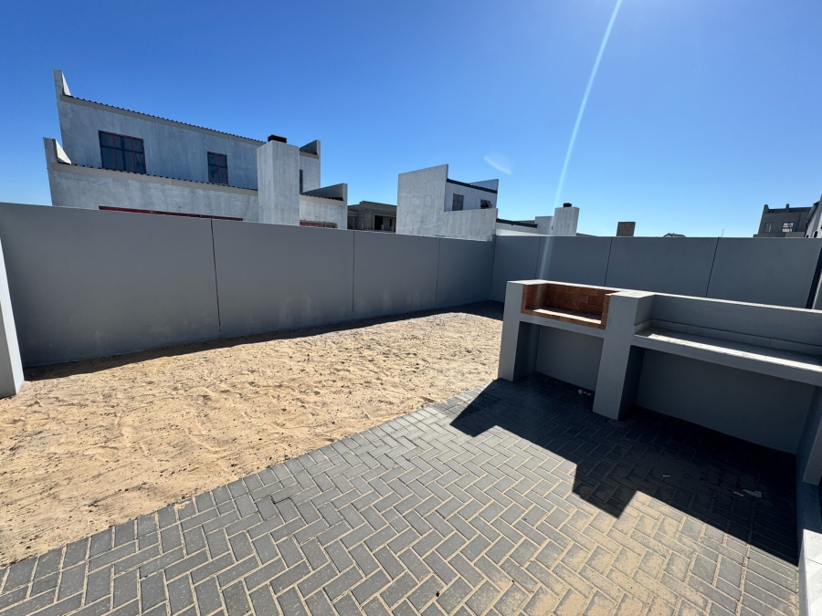 4 Bedroom Property for Sale in Sandown Western Cape